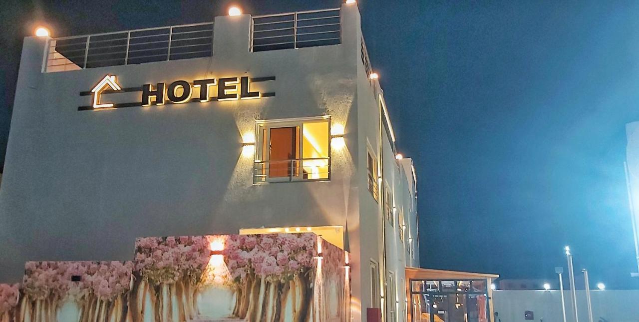 Dreams Land Hotel New Qena Nagaa Al Hamidat 外观 照片